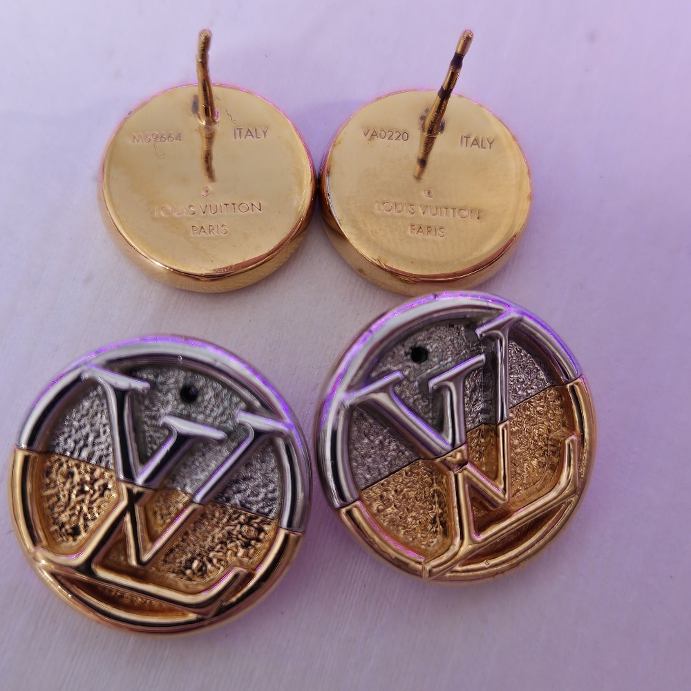 Louis Vuitton Multicolor Monogram Earrings 🔆